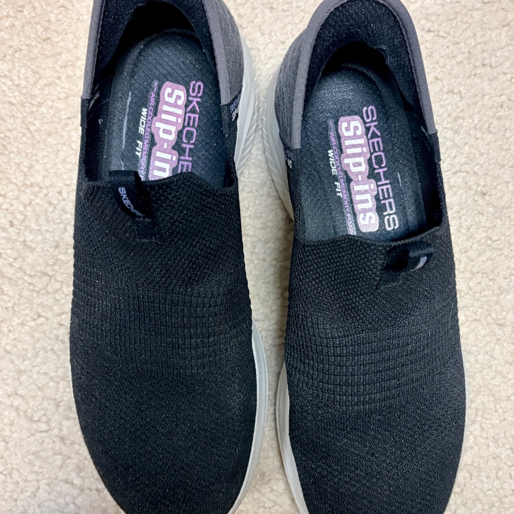 Skechers Black Slip-On Sneakers for Women, Size 9.5 W